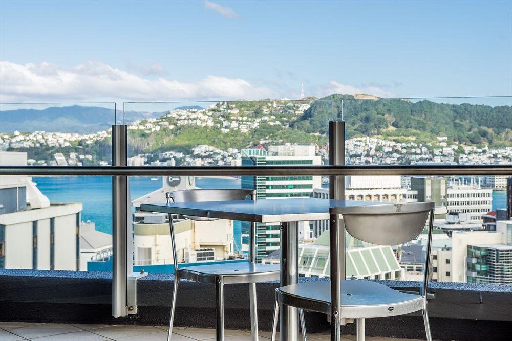 Bolton Hotel Wellington Dış mekan fotoğraf Skyline Bar and Restaurant