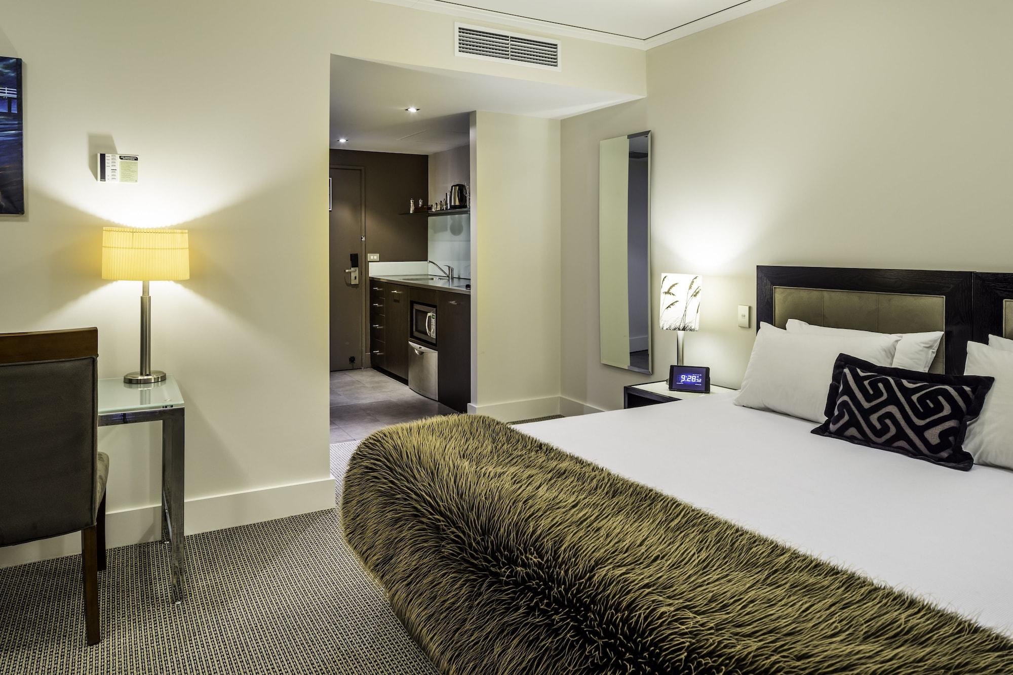 Bolton Hotel Wellington Dış mekan fotoğraf A typical Studio apartment