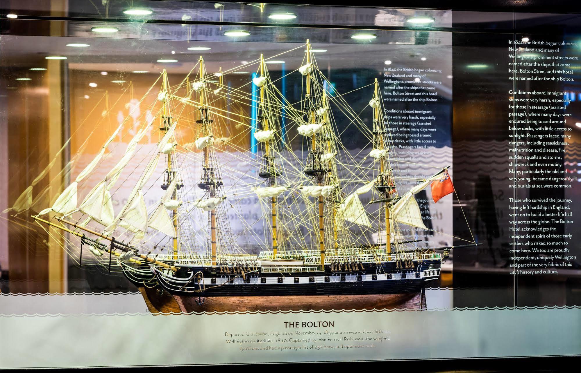 Bolton Hotel Wellington Dış mekan fotoğraf Model of the ship at the National Maritime Museum